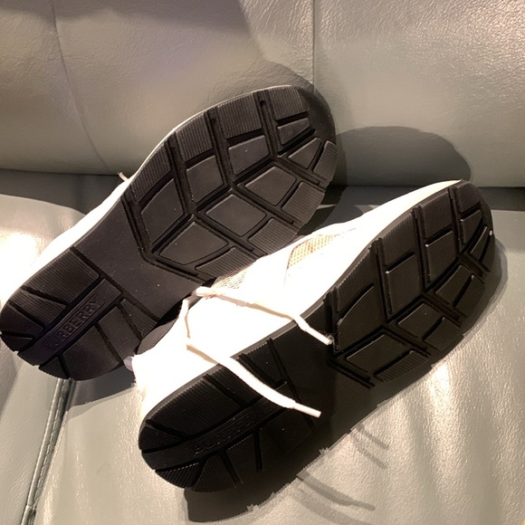 Burberry NWT authentic Sean Sneaker (Women) - Picture 9 of 10